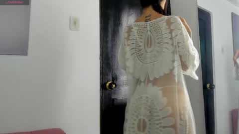 Izzy online show from 10.10.25