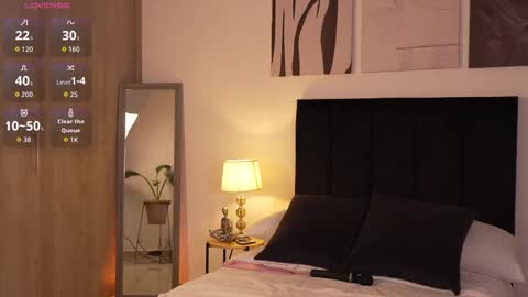 Izzy vega  online show from 03.24.26