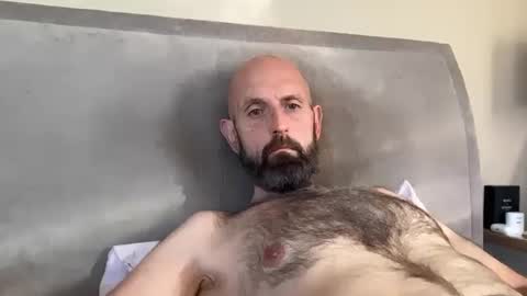 izzysboytoy1 online show from 04.29.26