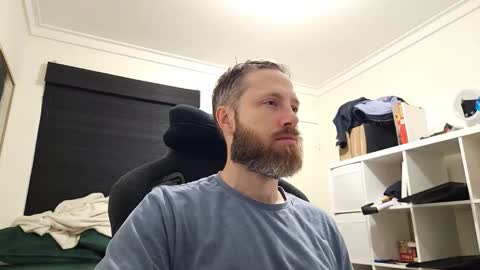 Snapshot of j0hnny_thunder chatting on 10.14.25 Johnny Thunder online show from 10.14.25