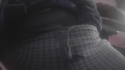 Snapshot of j0lteon_ chatting on 12.14.25 Stuart online show from 12.14.25