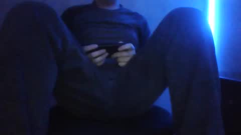 Snapshot of j24781043 chatting on 10.20.25 ShyAlexX online show from 10.20.25