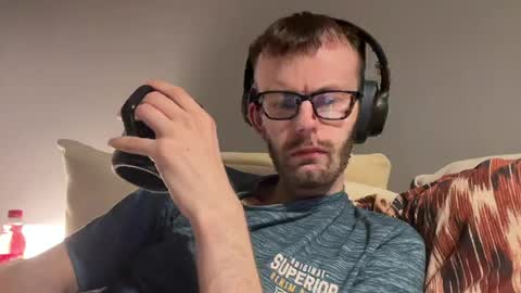 Snapshot of j_ddog chatting on 06.29.26 JDogg online show from 06.29.26