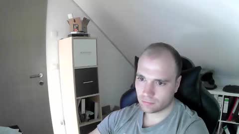 here4y online show from 12.15.25