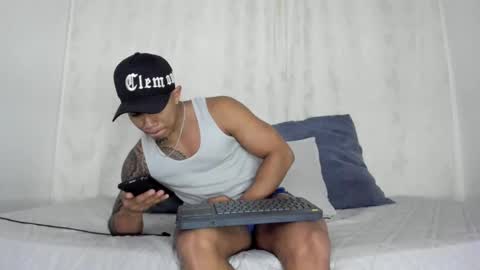 i am juan musiry independent model  online show from 12.29.24