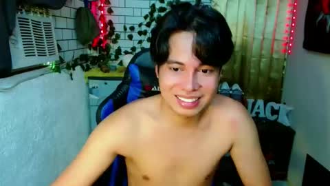 Snapshot of jack_collins69 chatting on 11.06.25 JACK online show from 11.06.25