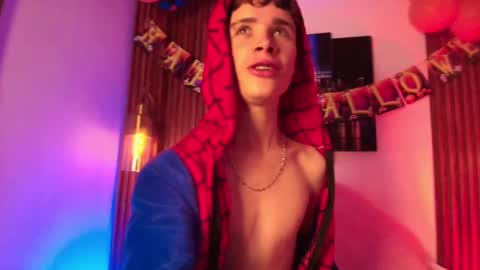 Snapshot of jack_frosst_ chatting on 10.16.25 JACK  online show from 10.16.25