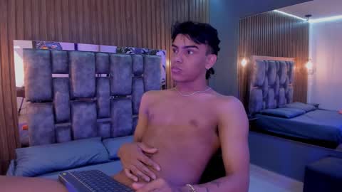 Snapshot of jack_sammy chatting on 11.25.25 Jack online show from 11.25.25