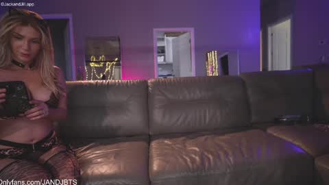 JackJill online show from 09.28.25