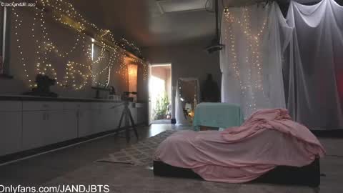 JackJill online show from 04.18.26