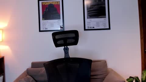 Jack J online show from 10.04.25