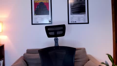 Jack J online show from 10.10.25