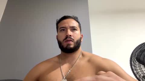 Snapshot of jackdanielsm chatting on 02.12.25 jackdanielsm online show from 02.12.25