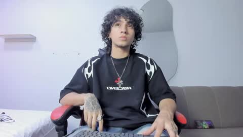 Jackes Taylor online show from 04.08.26