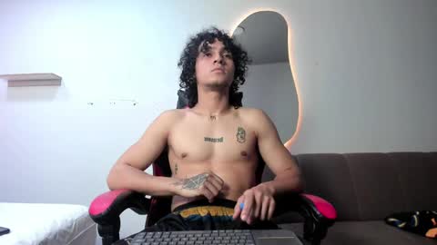 Jackes Taylor online show from 04.10.26