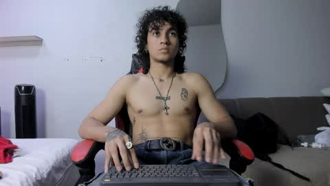 Jackes Taylor online show from 04.30.26