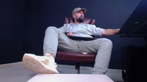 JackEthan online show from 10.19.25