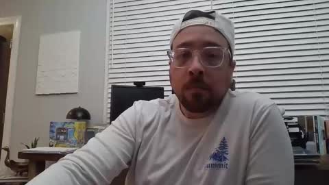 Snapshot of jacklandon78 chatting on 04.05.26 Jack Landon online show from 04.05.26