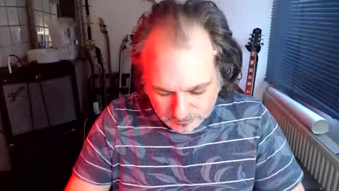 Jack independent model  online show from 02.15.26