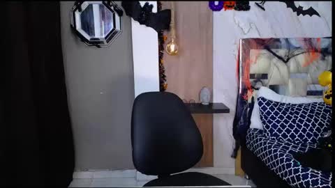 Snapshot of jackson_cr7 chatting on 10.22.25 JAKSON online show from 10.22.25
