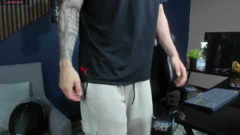 Jackson Olsen online show from 12.05.24