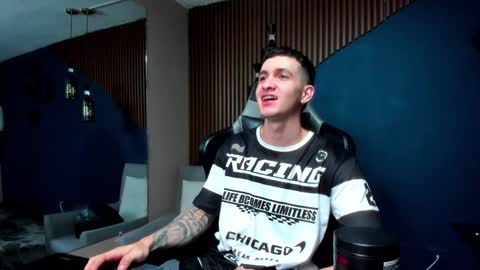 Jackson Olsen online show from 12.10.24