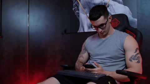 Snapshot of jacksonolsenn chatting on 10.09.25 Jackson Olsen online show from 10.09.25