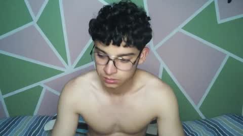 Snapshot of jacktowell_ chatting on 10.05.25 Jack Towell online show from 10.05.25