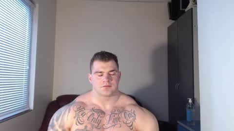 Snapshot of jackyhuge chatting on 01.05.25 Jacky online show from 01.05.25