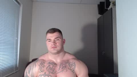 Snapshot of jackyhuge chatting on 01.28.25 Jacky online show from 01.28.25