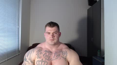 Snapshot of jackyhuge chatting on 02.04.25 Jacky online show from 02.04.25