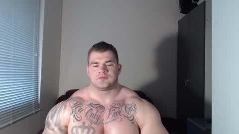 Snapshot of jackyhuge chatting on 02.06.25 Jacky online show from 02.06.25