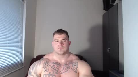 Snapshot of jackyhuge chatting on 02.10.25 Jacky online show from 02.10.25