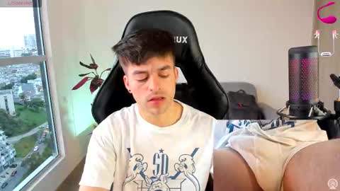 Snapshot of jacob_ferrer chatting on 02.06.26 JACOB FERRER online show from 02.06.26