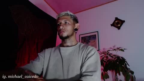 Michael Caicedo online show from 09.28.25