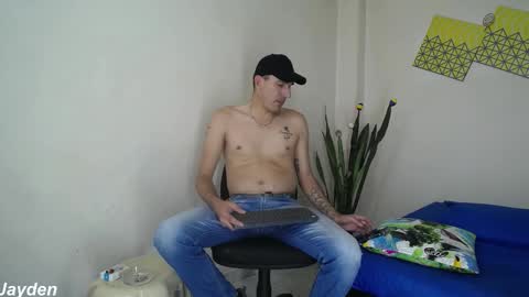 Jacob And Jayden online show from 10.17.25