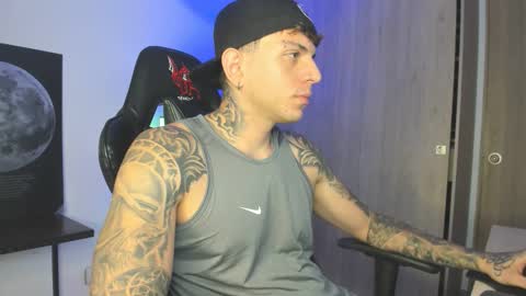 Snapshot of jacobb116 chatting on 09.17.25 jacobb116 online show from 09.17.25