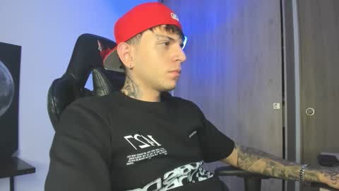 Snapshot of jacobb116 chatting on 09.22.25 jacobb116 online show from 09.22.25