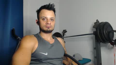Snapshot of jacobjamess chatting on 12.18.24 jacobjamess online show from 12.18.24
