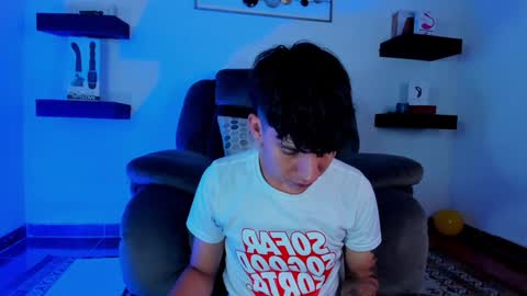 Snapshot of jacobo__parker21 chatting on 01.06.25 jacobo parker online show from 01.06.25