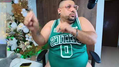 daddy sir master bear online show from 12.15.24