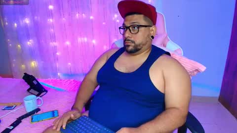 daddy sir master bear online show from 02.15.25