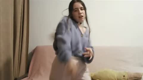 jacquelynsundin online show from 09.26.25