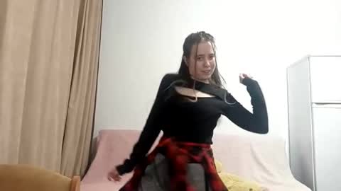 jacquelynsundin online show from 10.07.25