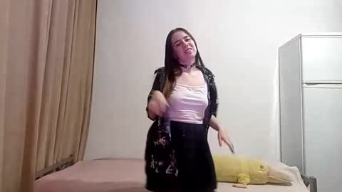 jacquelynsundin online show from 10.20.25