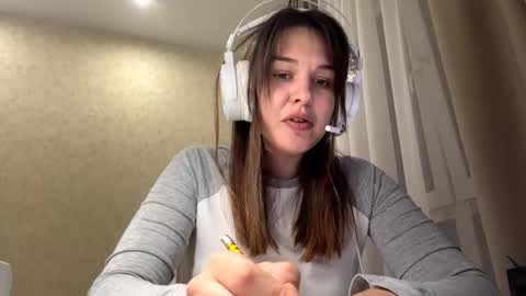 Mila read bio online show from 09.23.25