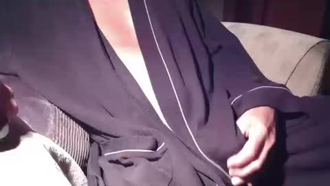 Snapshot of jacybob chatting on 10.11.25 jason online show from 10.11.25