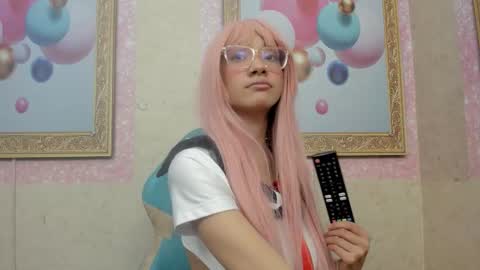 Jadde Greyy  online show from 12.17.25