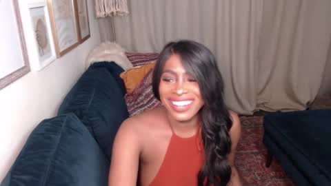 Snapshot of jade1677 chatting on 12.16.24 Jade online show from 12.16.24