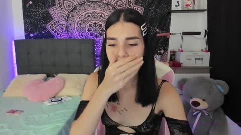   online show from 01.06.25